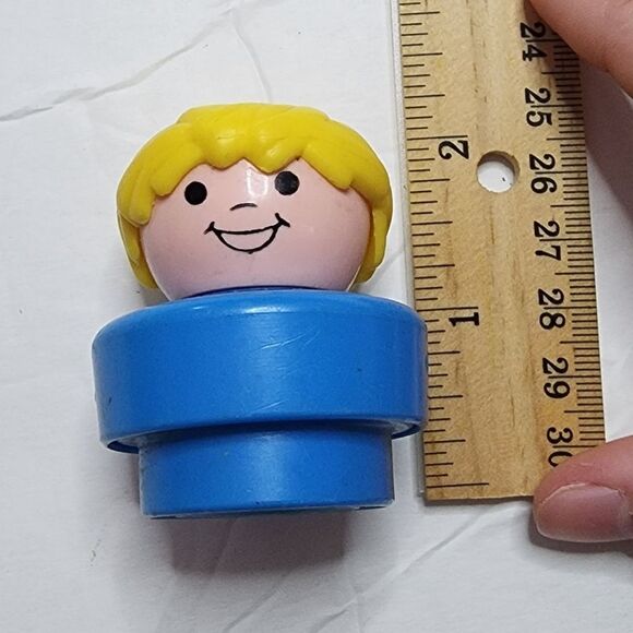 Fisher Price Little People Boy Blue Replacement Toy Chubby Chunky - Picture 2 of 5